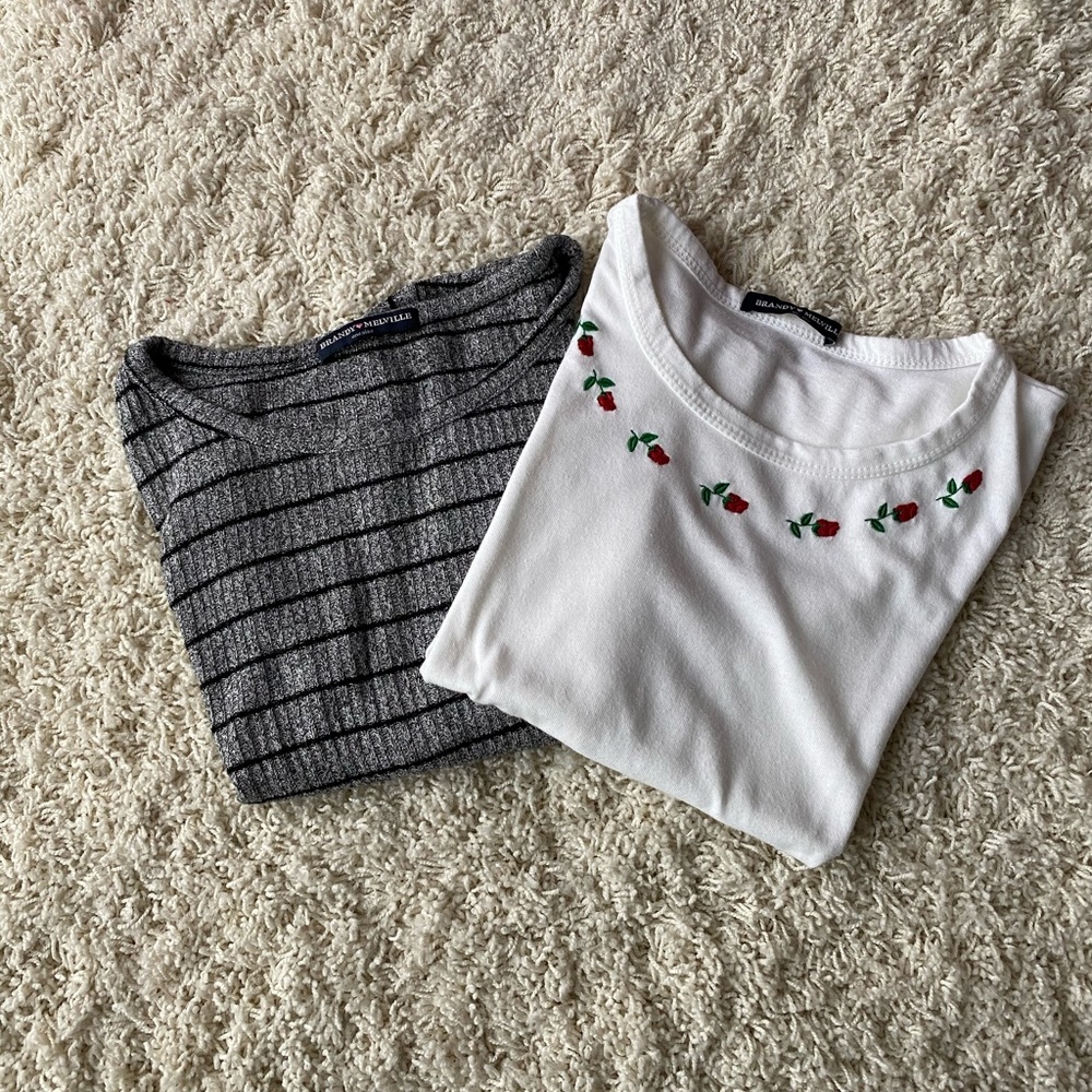💜BRANDY MELVILLE TSHIRT BUNDLE💜